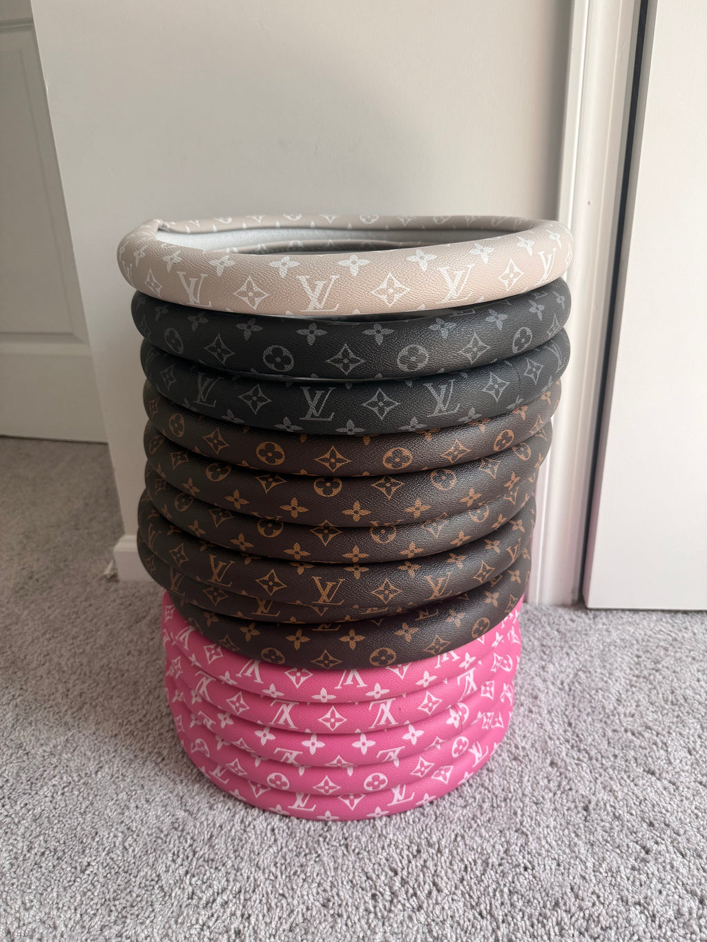 LV steering wheel covers UNIVERSAL FIT
